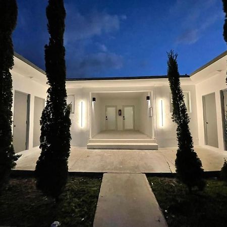 Casa Canal North Miami Beach Esterno foto